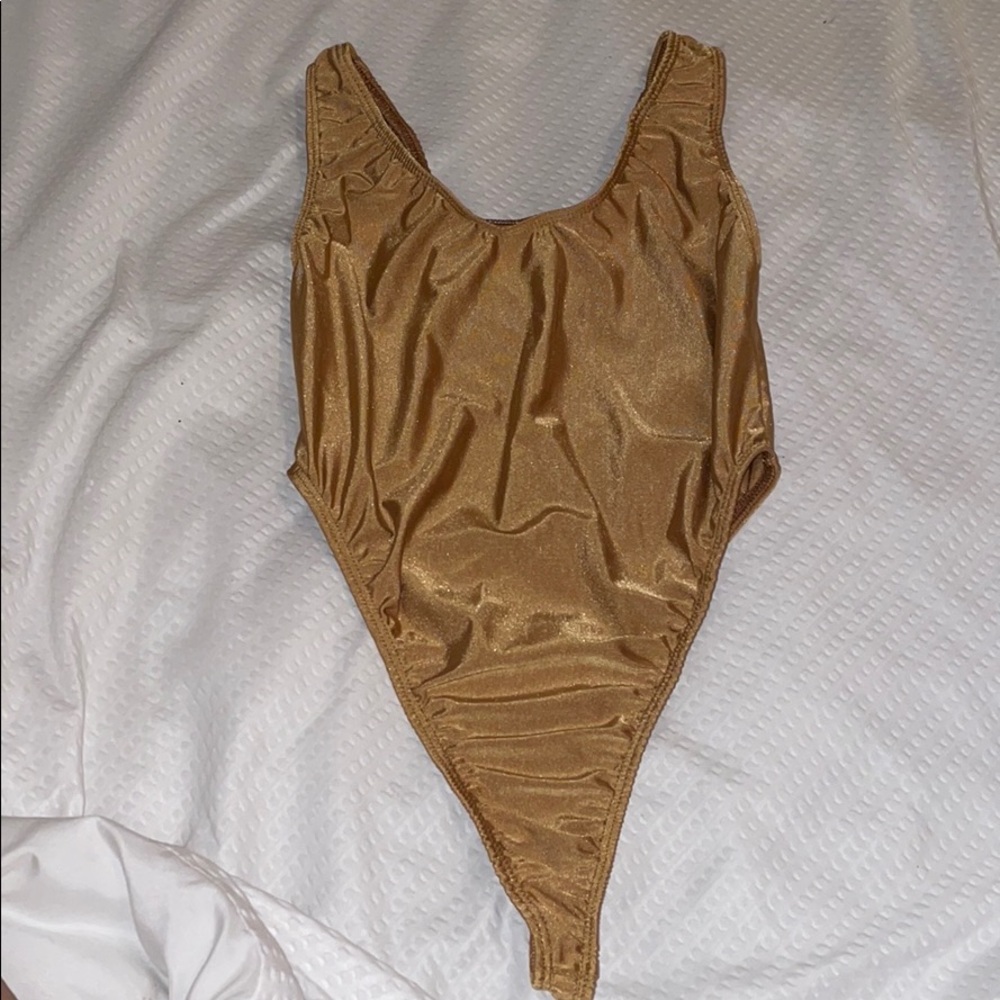 Glamour girl bodysuit✅